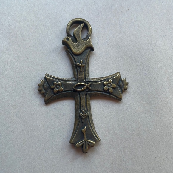 Antique color cross pendent - Picture 1 of 4